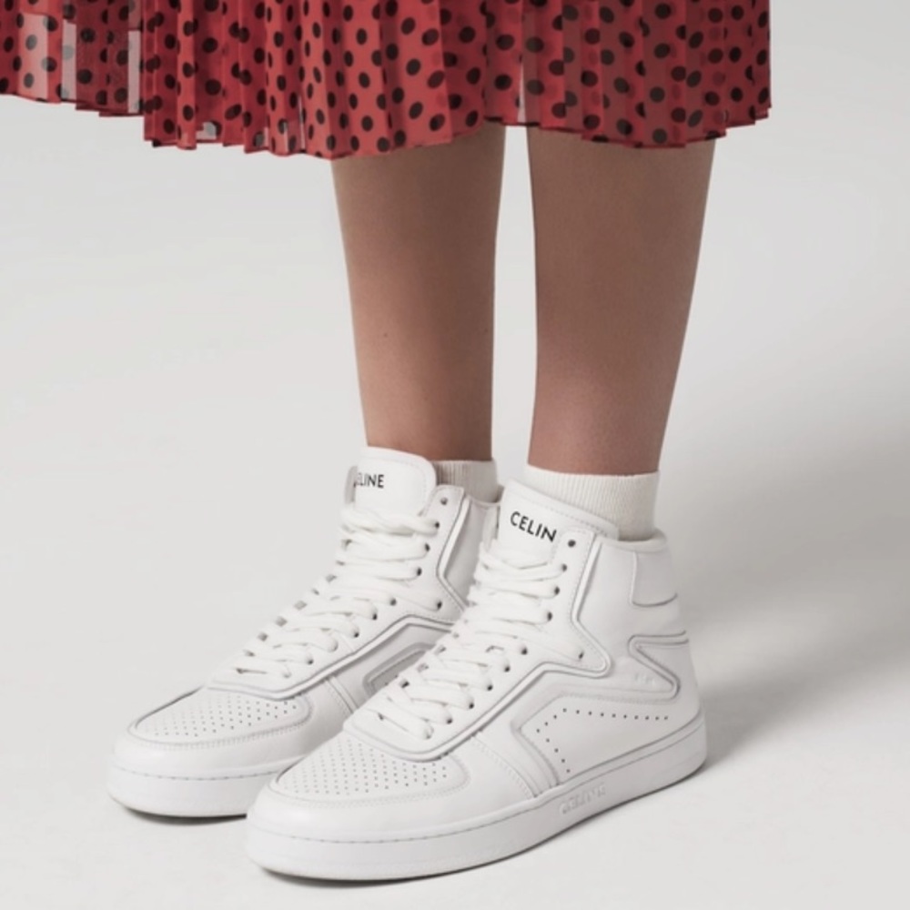 Celine Sneakers woman size 36 ( fits small) so regular 37 like new!!! - Picture 3 of 16